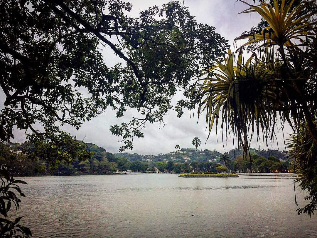 Kandy - Kandy Lake