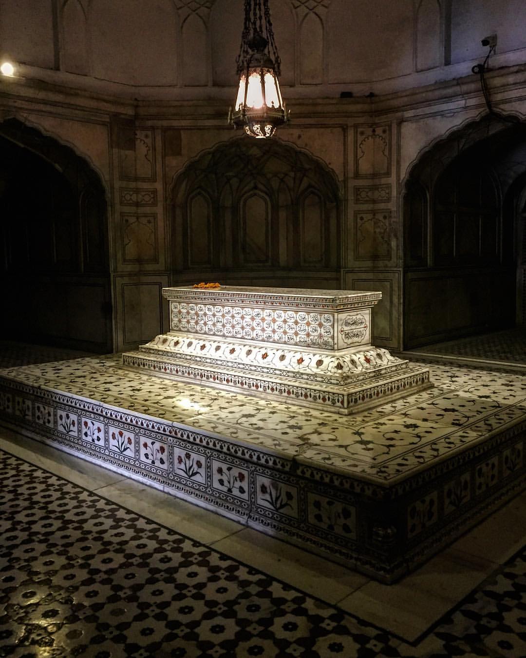 Day trip - Jahangirs Tomb 3