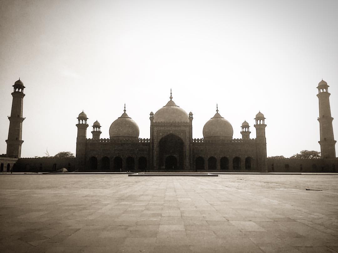 Badshahi Mosque 3.jpg