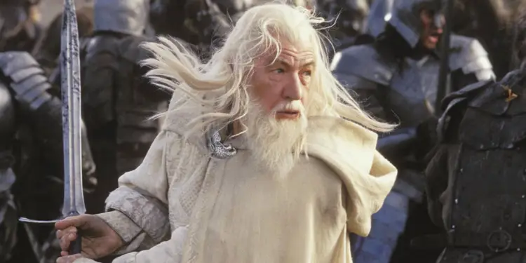 Gandalf wielding a sword in The Lord of the Rings: The Return of the King